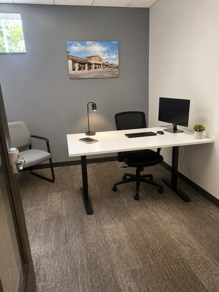 More Photos Of 7127 S Alton Way, Centennial Coworking Space