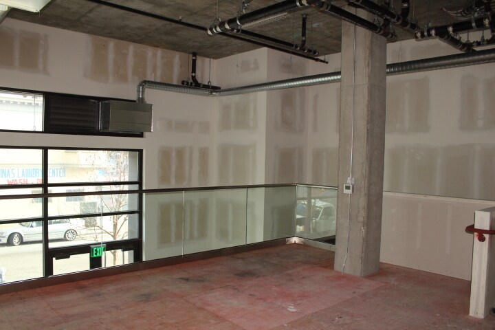 More Photos Of 33 Seneca Ave, San Francisco Apartments For Lease