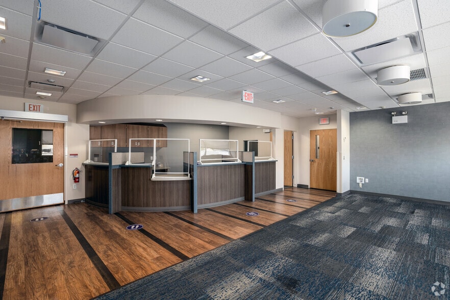 More Photos Of 8015-8021 Frankford Ave, Philadelphia Medical For Lease