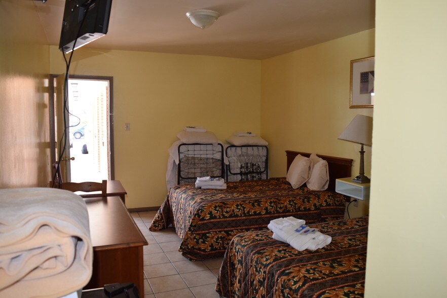 More Photos Of 1010 Boulevard, Seaside Heights Hotel For Sale