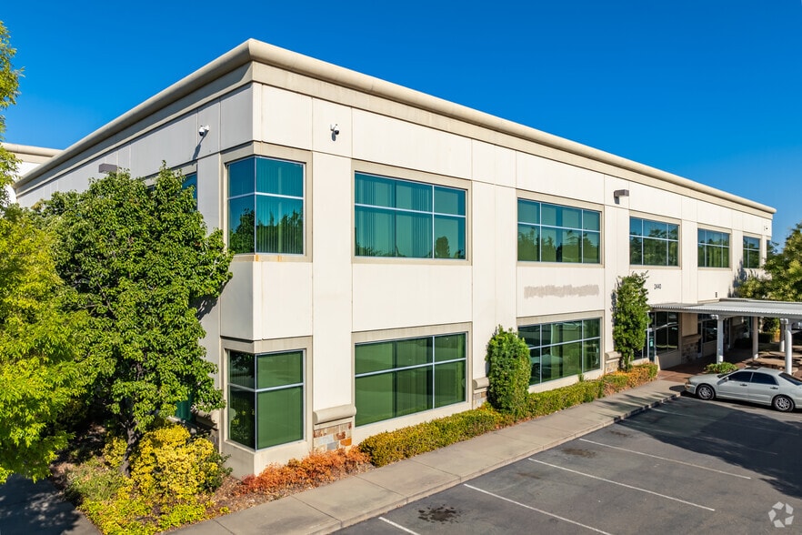 More Photos Of 2440 Gold River Rd, Rancho Cordova Office For Lease