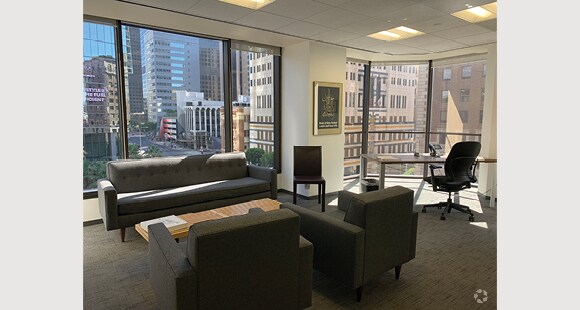More Photos Of 725 S Figueroa St, Los Angeles Office For Lease