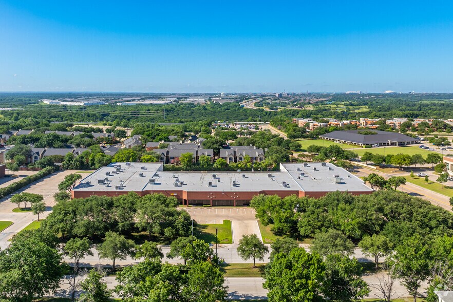 More Photos Of 14500 Trinity Blvd, Fort Worth Research And Development For Lease