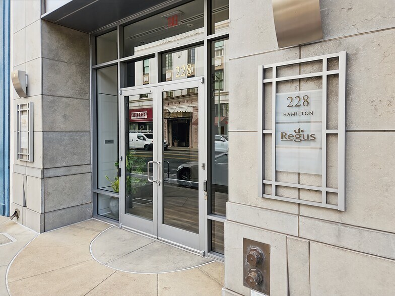 More Photos Of 200-228 Hamilton Ave, Palo Alto Coworking Space