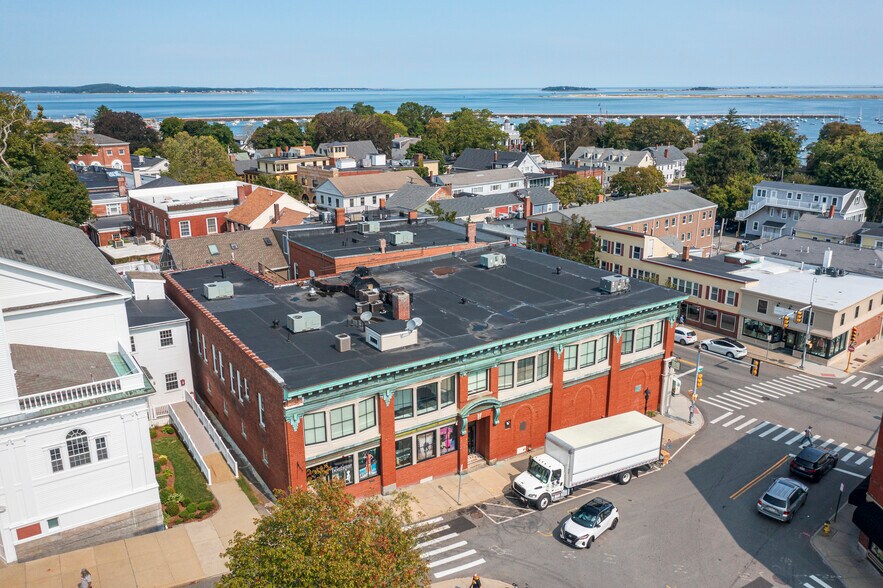 More Photos Of 15 Main St ex, Plymouth Storefront Retail Office For Lease