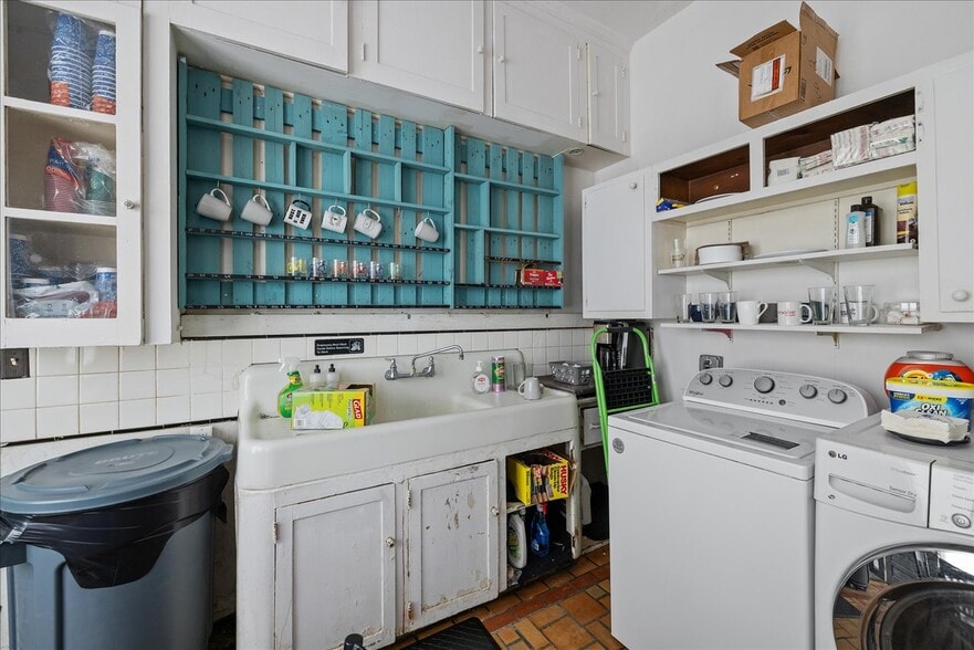 More Photos Of 919 N Monroe St, Tallahassee Freestanding For Lease