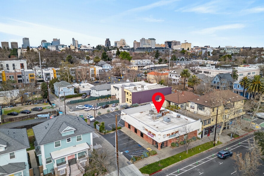 More Photos Of 1614 21st St, Sacramento Restaurant For Sale