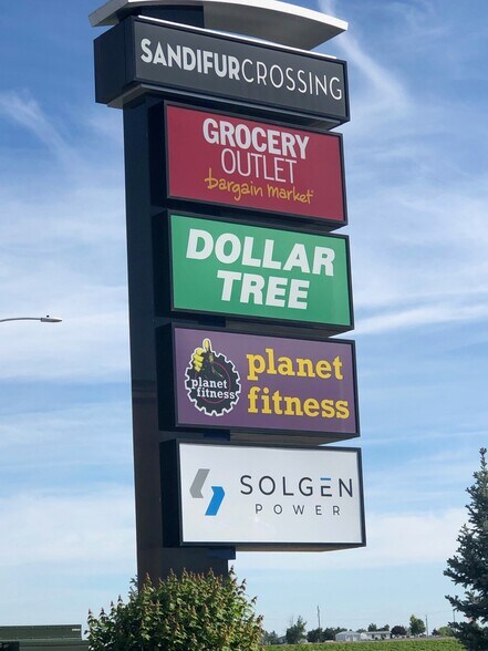 More Photos Of 5710-5802 Road 68, Pasco General Retail For Lease