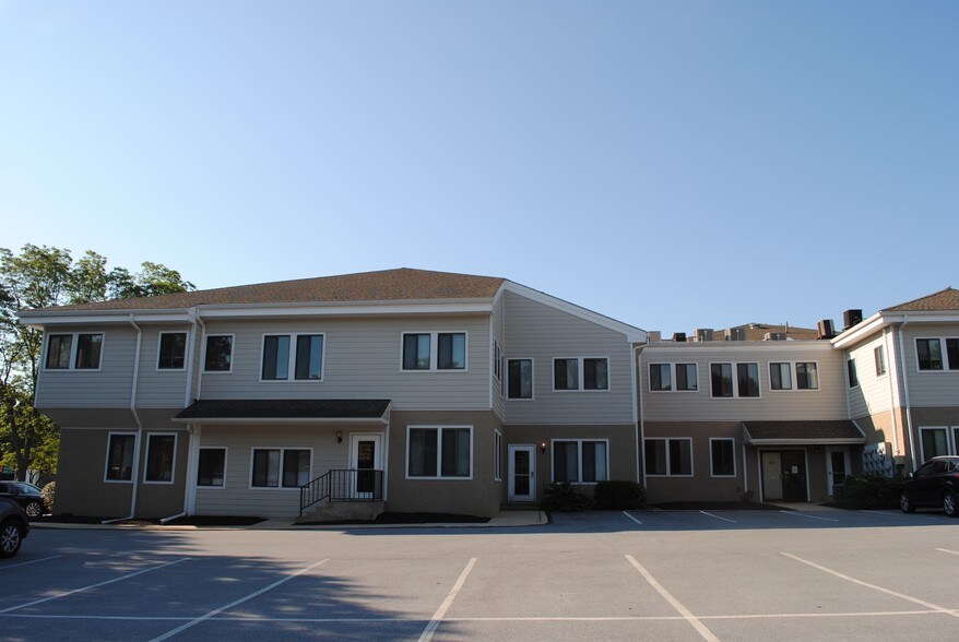 Primary Photo Of 617-631 Swedesford Rd, Malvern Office For Sale