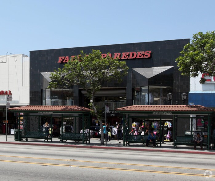 Primary Photo Of 6717-6719 Pacific Blvd, Huntington Park Storefront For Lease