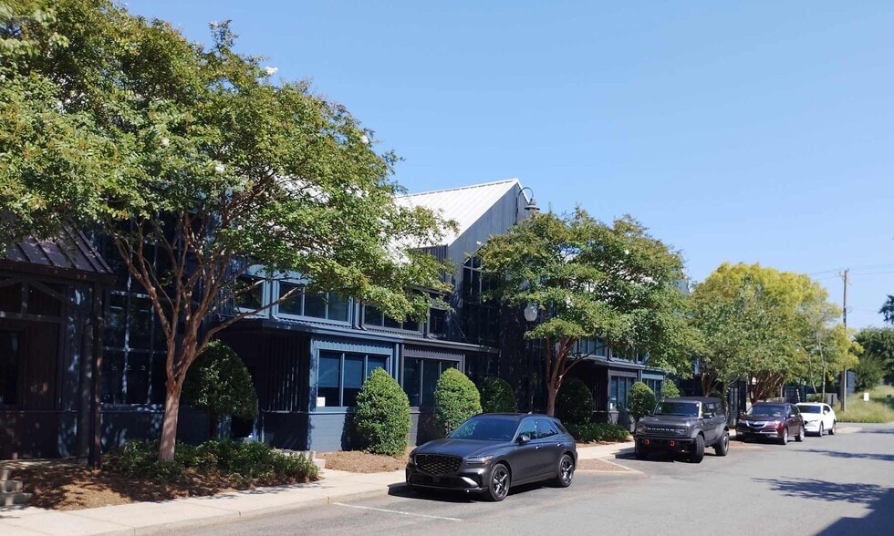 More Photos Of 1900 Abbott St, Charlotte Loft Creative Space For Sale