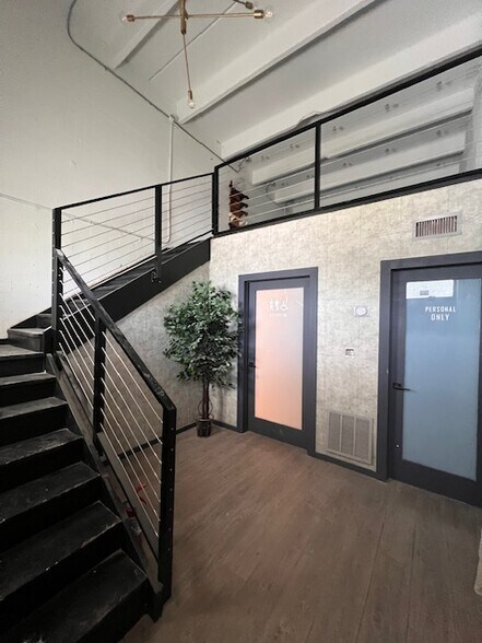 More Photos Of 67 NW 166th St, North Miami Beach Industrial For Sale