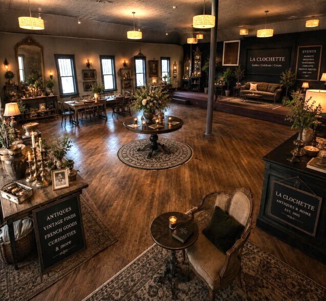 More Photos Of 130 Elm St, Windsor General Retail For Sale