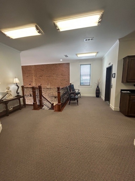 More Photos Of 6 S 1st St, Temple Office For Sale