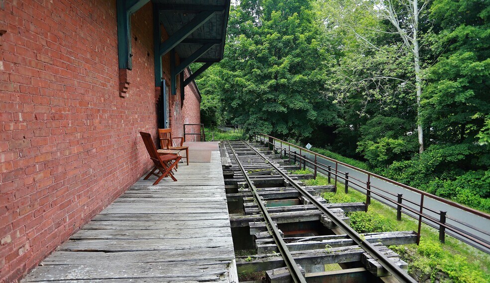 More Photos Of 12 Harmony St, Adams Warehouse For Sale