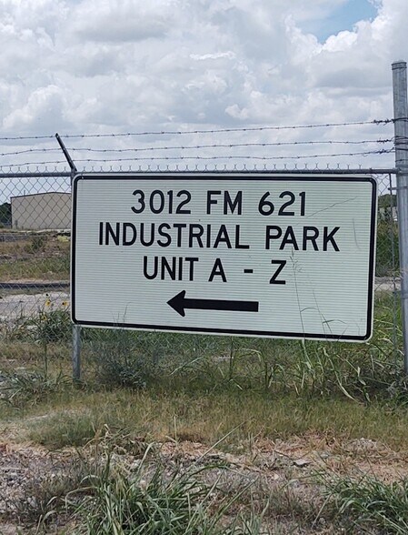 More Photos Of 3012 FM 621, San Marcos Unknown For Lease