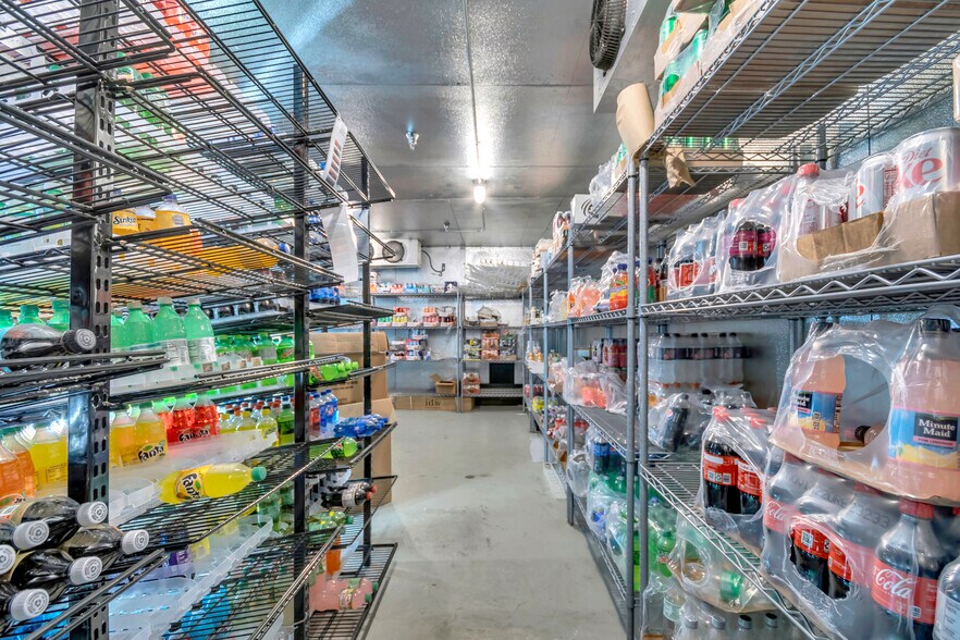 More Photos Of 5600 Butler National Dr, Orlando Service Station For Sale