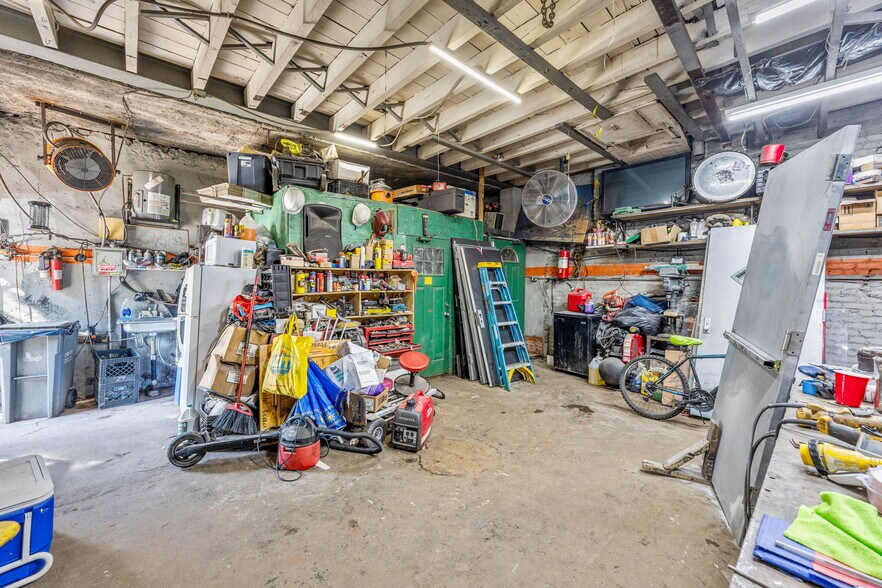 More Photos Of 657 Knickerbocker Ave, Brooklyn Apartments For Sale