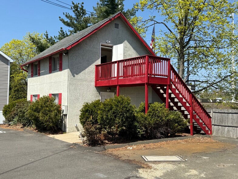 More Photos Of 7 Van Zant Street, Norwalk Office For Sale