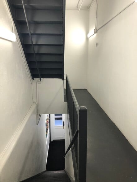 More Photos Of 52 Greene St, New York Storefront Retail Office For Lease