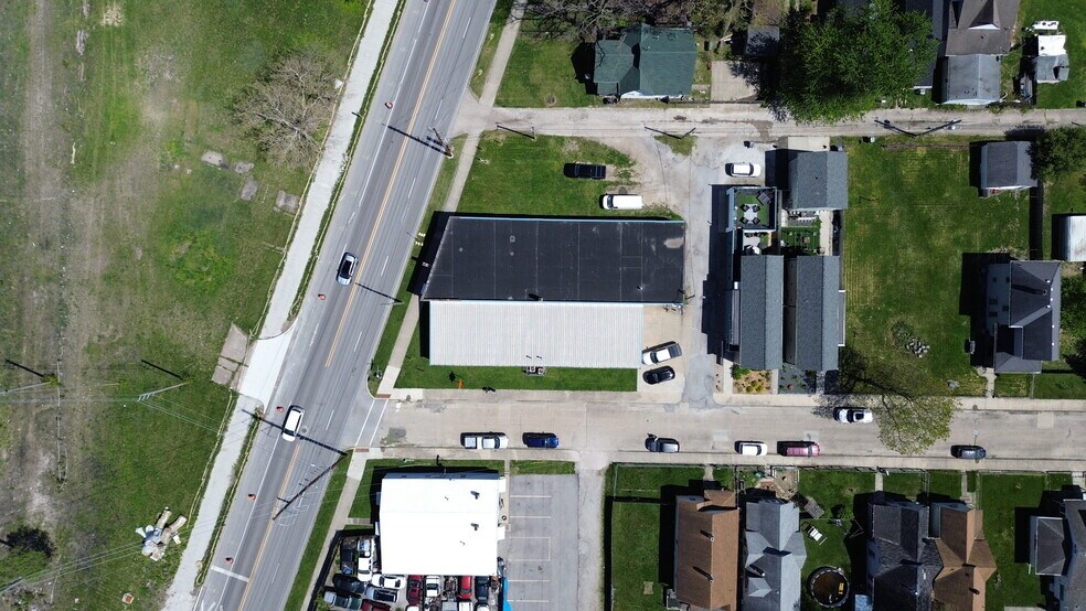 More Photos Of 1505 Southeastern Ave, Indianapolis Warehouse For Lease
