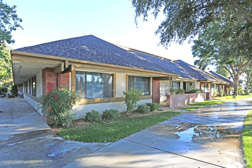 More Photos Of 3585 W Beechwood Ave, Fresno Office For Sale