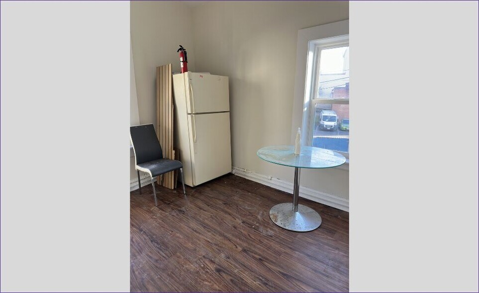 More Photos Of 607 Pennsylvania Ave SE, Washington Storefront Retail Office For Lease