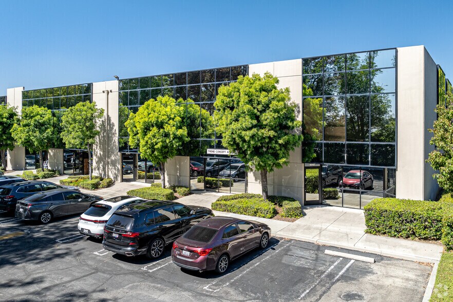 More Photos Of 2530 E Corporate Pl, Monterey Park Unknown For Lease