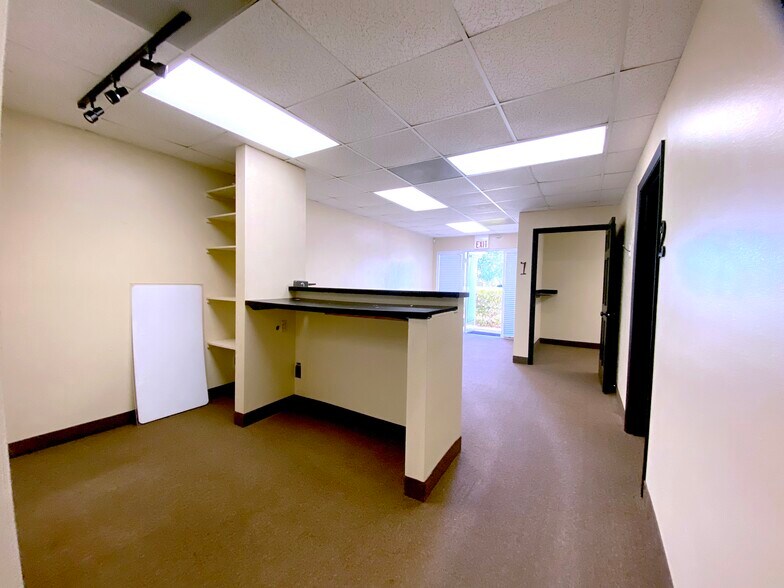 More Photos Of 901 E Oak St, Kissimmee Medical For Lease
