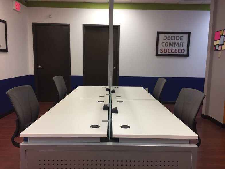 More Photos Of 21750 Hardy Oak Blvd, San Antonio Coworking Space