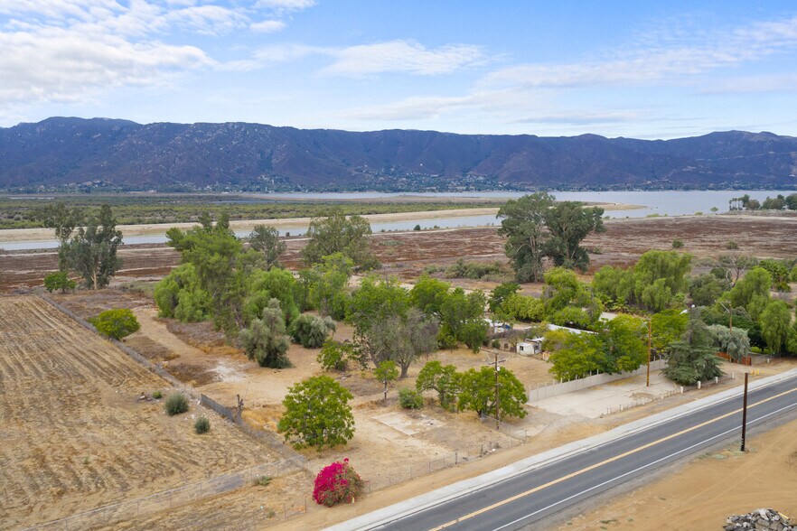 More Photos Of 816-880 E Lakeshore Dr, Lake Elsinore Land For Sale