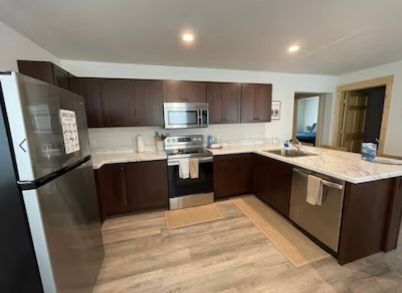 More Photos Of 301 Spring St, Gardiner Apartments For Sale