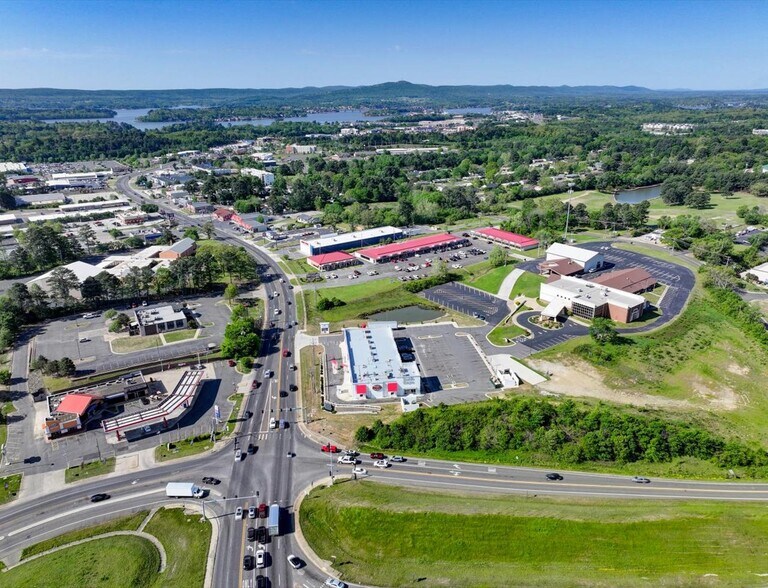More Photos Of , Hot Springs General Retail For Sale