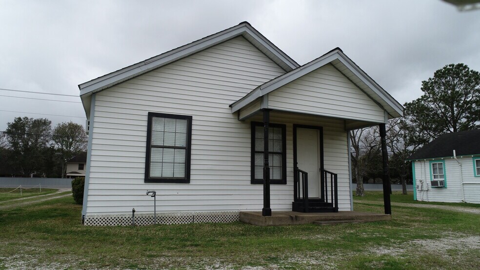 More Photos Of 818 Highway 3 S, League City Land For Sale