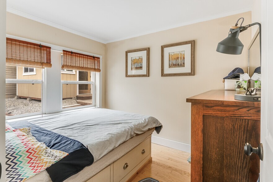 More Photos Of 213 S Francisca Ave, Redondo Beach Multifamily For Sale