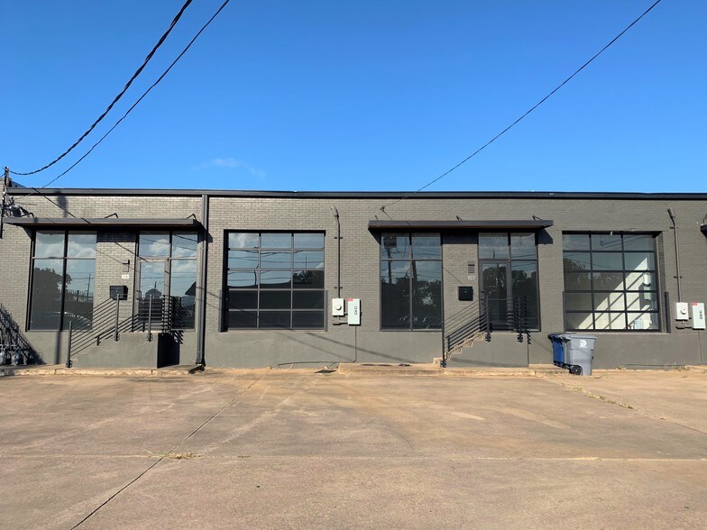 Primary Photo Of 4829 Gretna St, Dallas Industrial For Lease