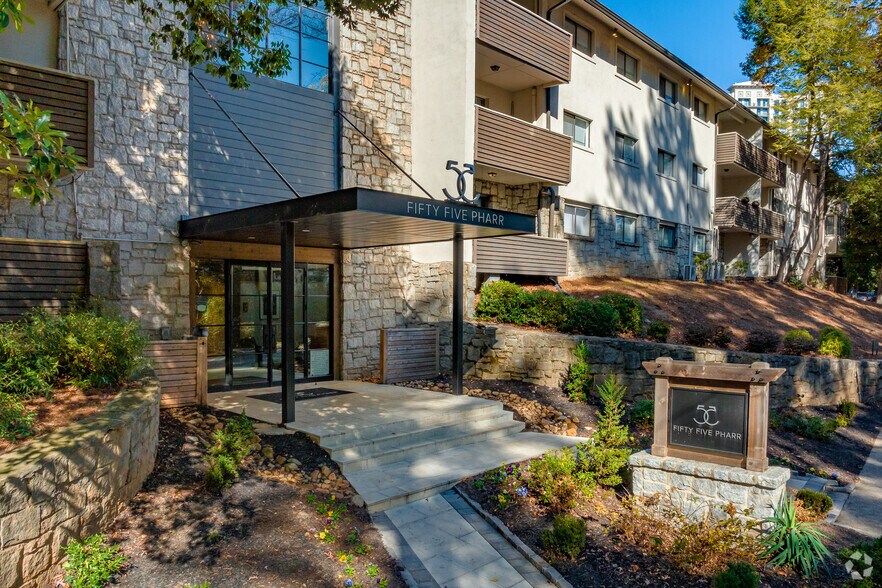 More Photos Of 55 Pharr Rd NW, Atlanta Apartments For Sale