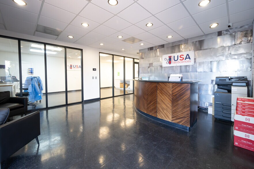 More Photos Of 601 S Rancho Dr, Las Vegas Medical For Sale