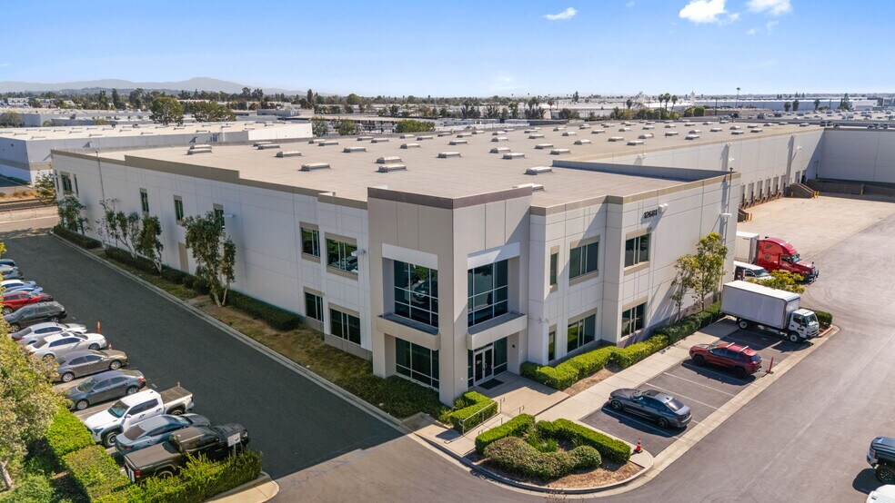 More Photos Of 12681-12683 Corral Pl, Santa Fe Springs Warehouse For Sale