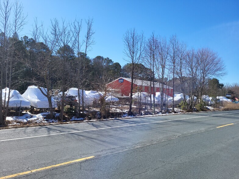 More Photos Of 9649 New Rd, Mcdaniel Marina For Sale