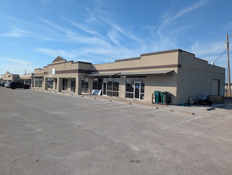 More Photos Of , Gatesville General Retail For Sale