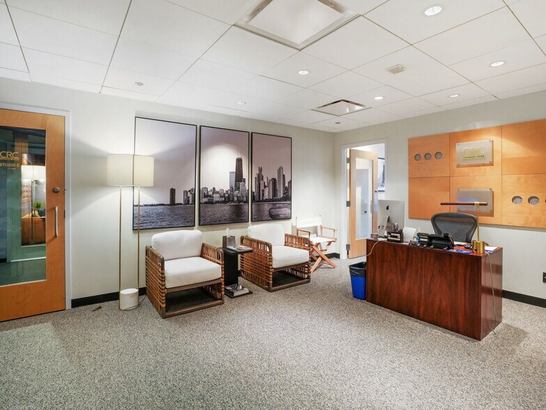 More Photos Of , Chicago Office For Sale