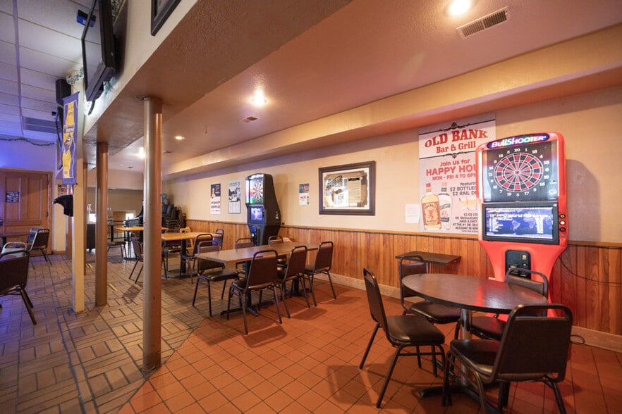 More Photos Of 100 S Washington St, Lake City Restaurant For Sale
