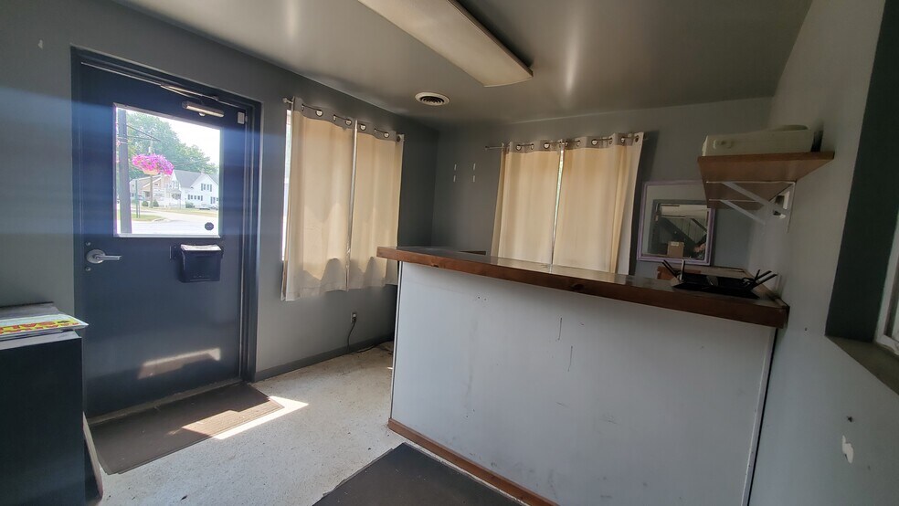 More Photos Of 9449 Genesee St, New Lothrop Auto Repair For Sale