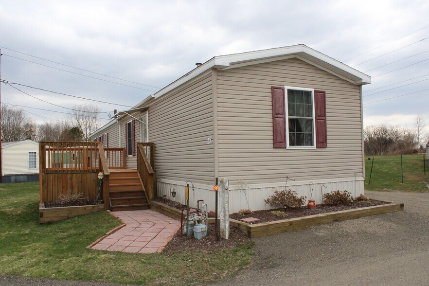 Primary Photo Of 9230 North St, Springville Manufactured Housing Mobile Home Park For Sale