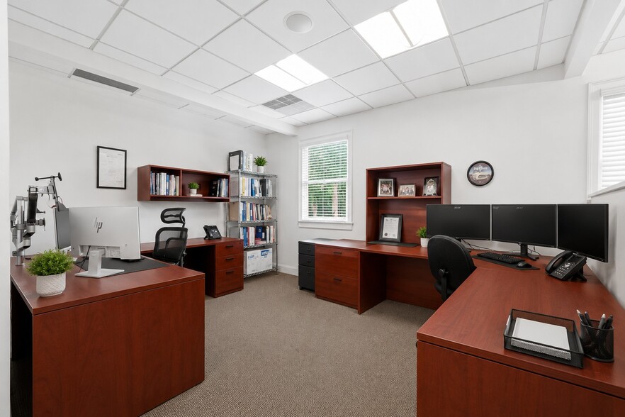 More Photos Of 3103 Medlock Bridge Rd, Norcross Office For Sale