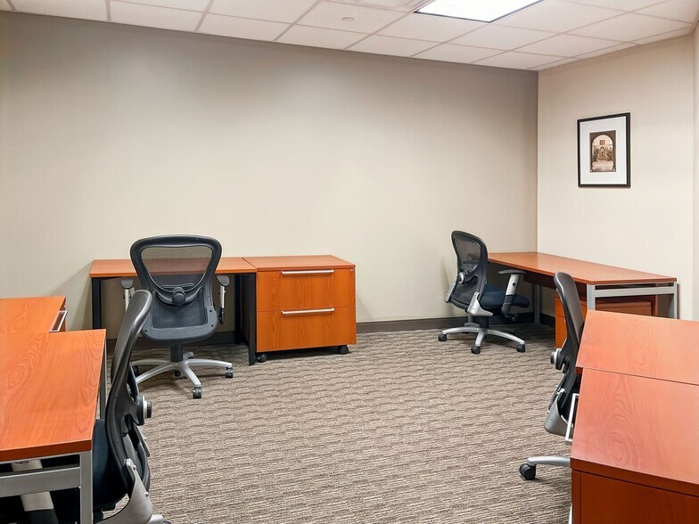 More Photos Of 3477 Corporate Pky, Center Valley Coworking Space