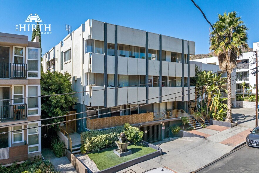 More Photos Of 1627 N Poinsettia Pl, Los Angeles Apartments For Sale