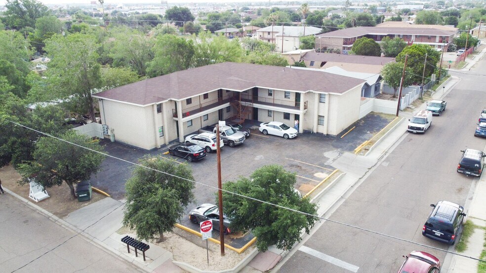 More Photos Of 3801 Juarez Ave, Laredo Apartments For Sale