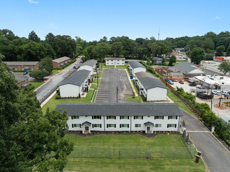 More Photos Of 2612 Steele Ave SW, Atlanta Apartments For Sale